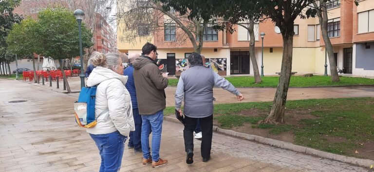 Paseo con los responsables de parques y jardines